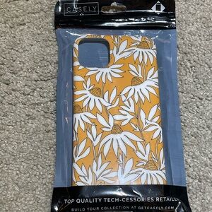 Casey wild about you classic case type Yellow Floral Phone Case iPhone 12